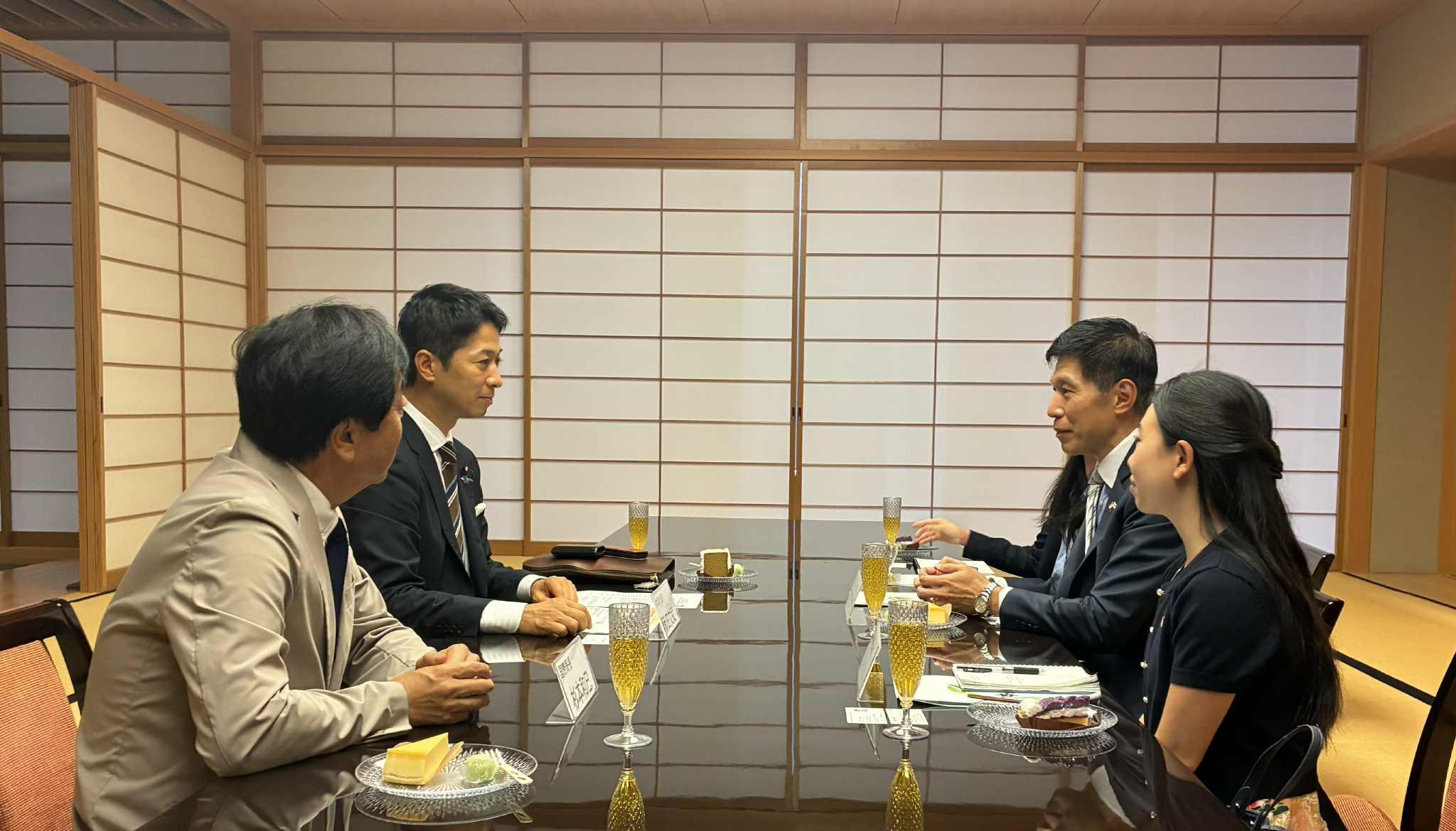 2025年9月18日(木)【国際局】【シンガポール大使館のオン・エンチュアン大使使面談】