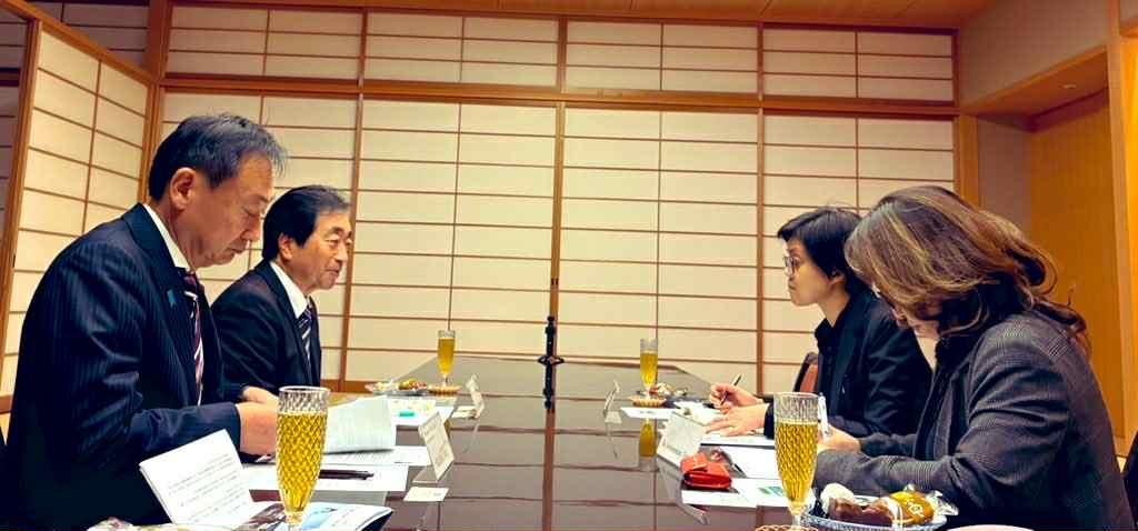 2025年11月4日(火)　国際局【タイ大使館のチャワニス・チャワナウォン公使参事官と面談】