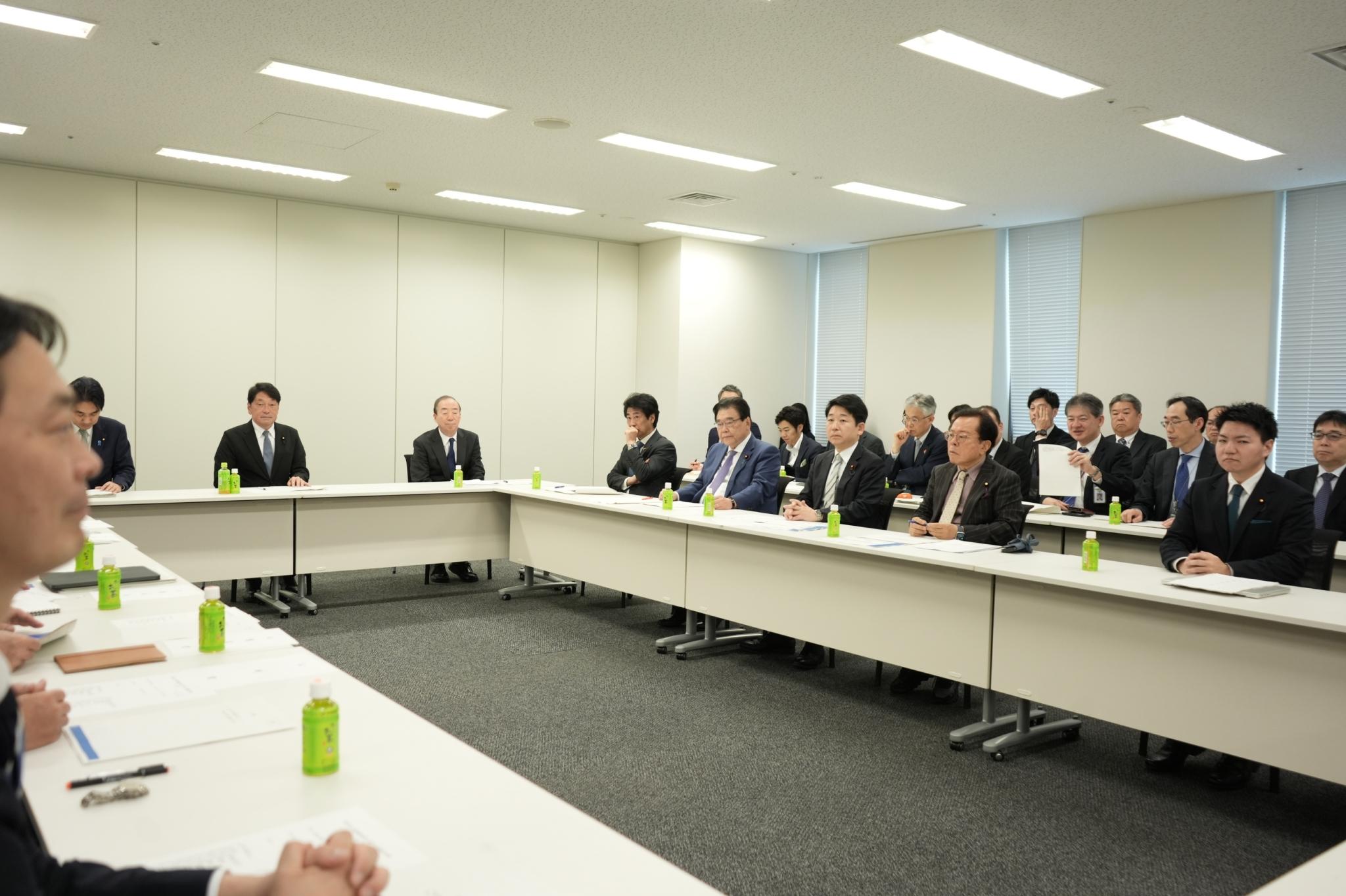 第4回となる給付付き税額控除に関する実務者会議が行われました