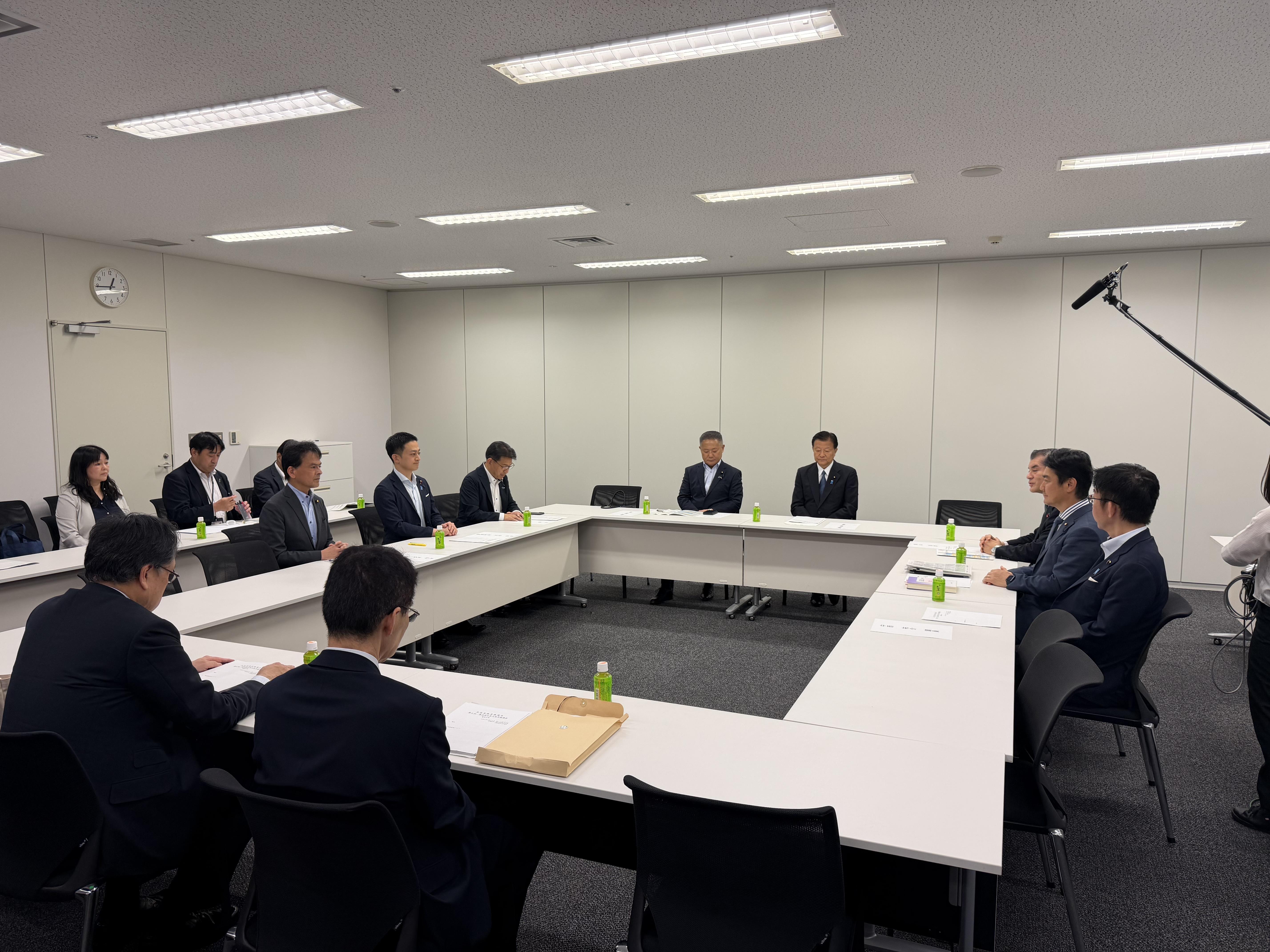 憲法改正条文起草協議会が開催されました