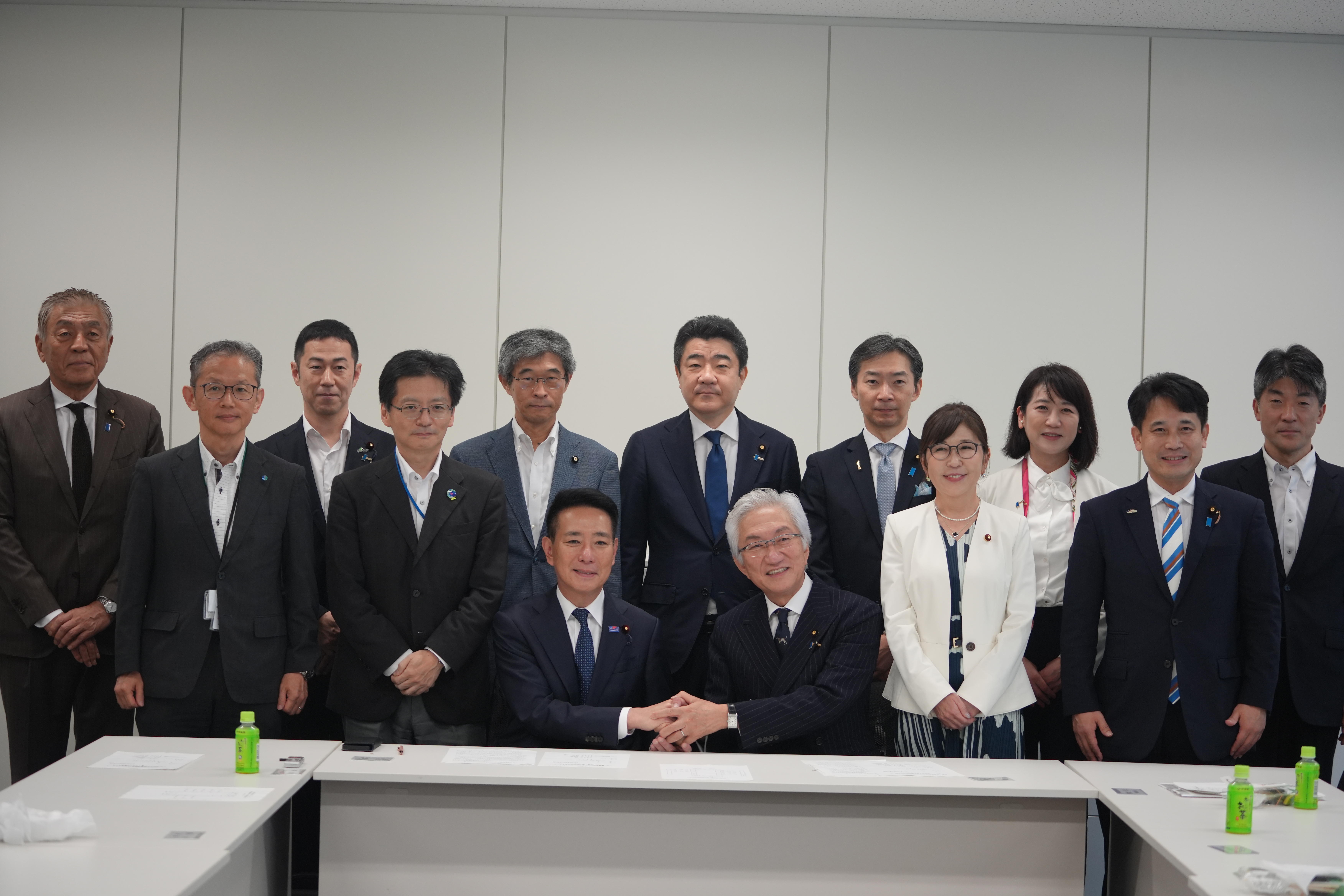 北陸新幹線敦賀・新大阪間整備委員会が開催されました